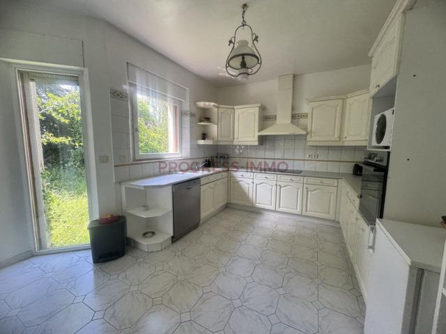 Maison RDC 179 m2 6 pièces