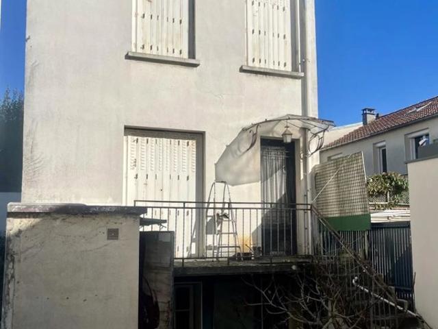 Maison RDC 200 m2