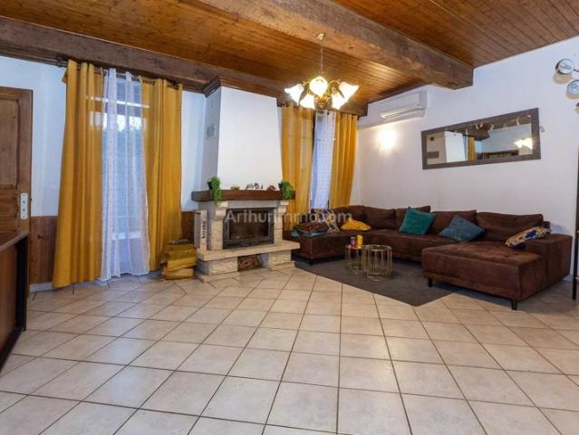 Maison RDC 220 m2