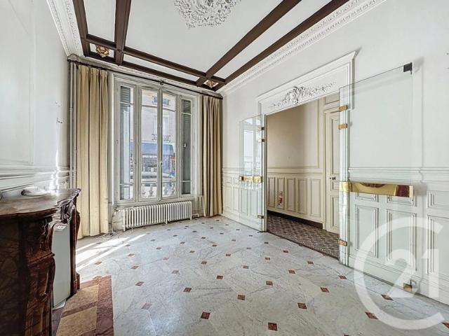 Maison RDC 227,97 m2