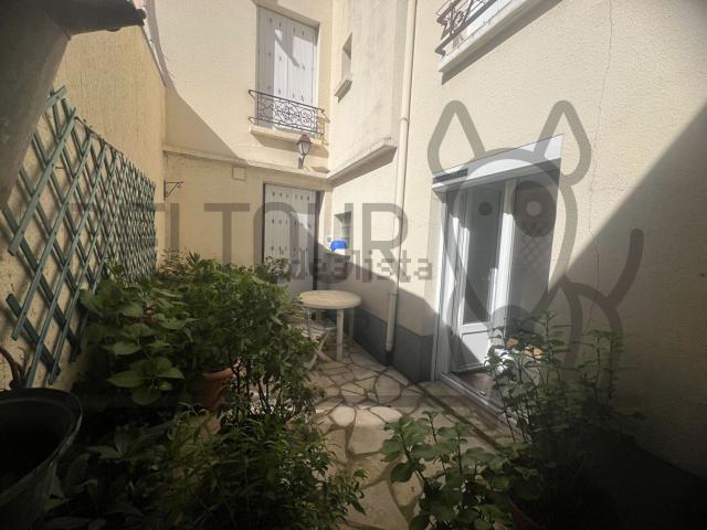 Maison, Rebais