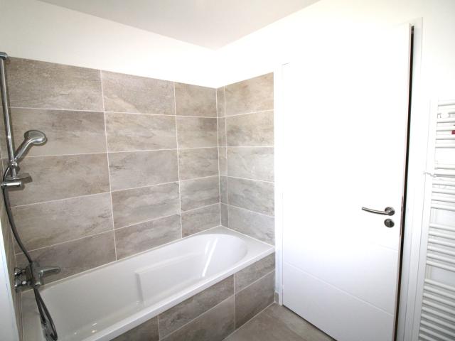 MAISON RECENTE, 4 CHAMBRES / ANGERS ALBERT CAMUS / RENE GASNIER