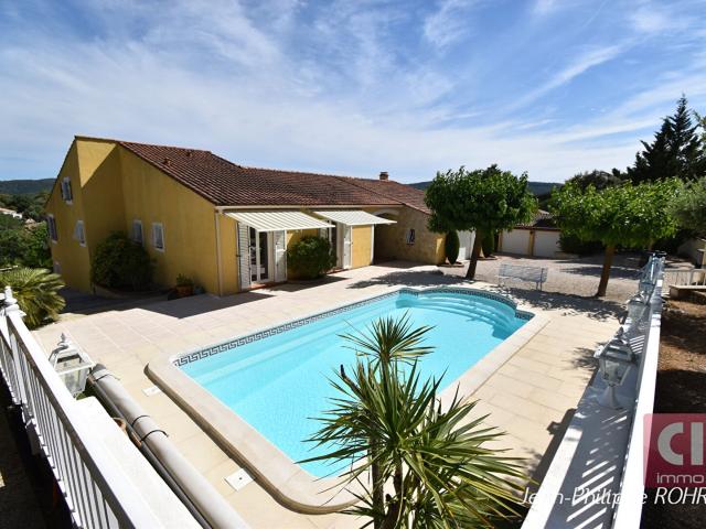 Maison récente 5 pièces à vendre à Sainte Anastasie sur Isso. 165m² Sainte Anastasie sur Issole