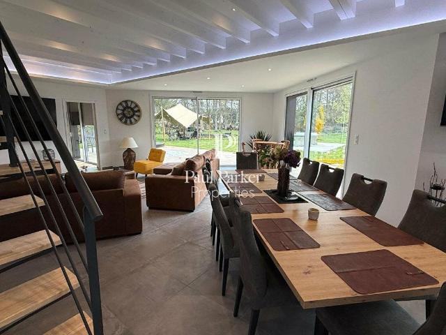 Maison Recente 5mn Arnage Centre 216m² Spay
