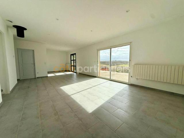 Maison récente T5 + sous sol de 120m2