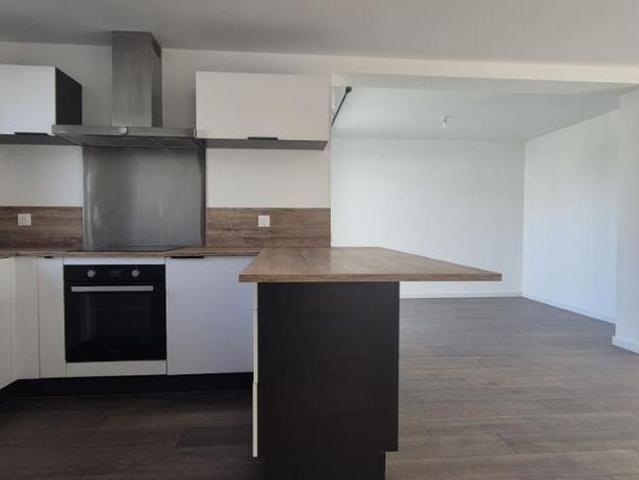 MAISON RECENTE VIE DE PLAIN PIED 4 CH