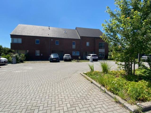 Maison récente, dans un clos, proche du centre de Namur