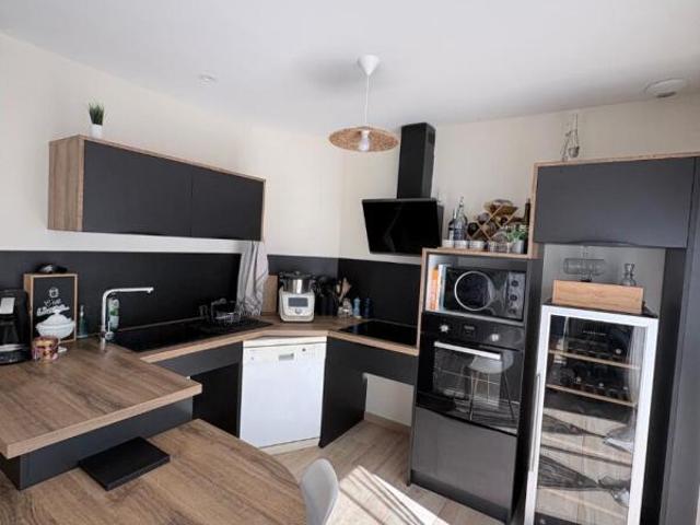 Maison récente de plain pied DPE A Terrain de 920 m²