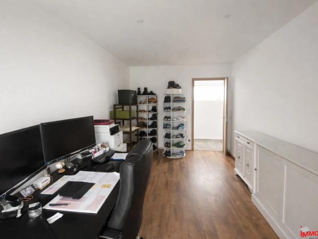 Maison récente en vente à Folgensbourg
