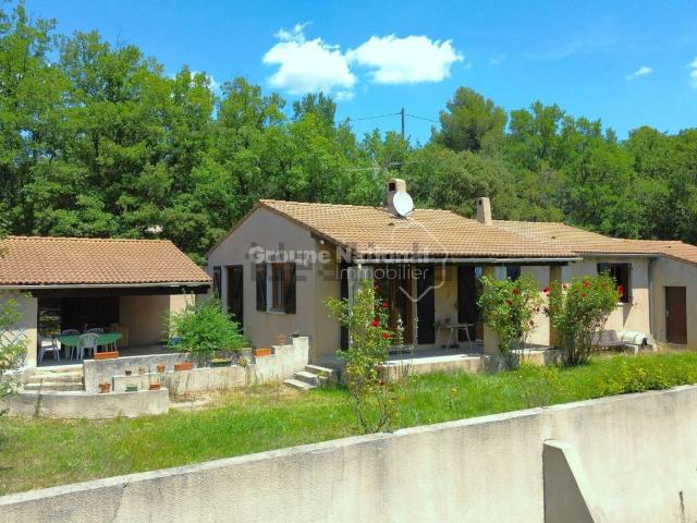 Maison, Régusse