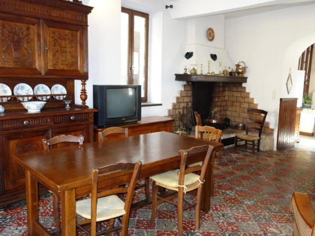 MAISON +REMISE + 2 TERRAINS