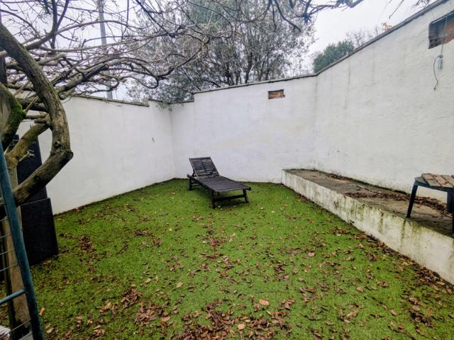 Maison rénovée 4 pièces avec terrasse Aigues Vives proche