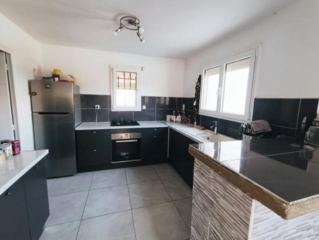 Maison rénovée 5 chambres avec piscine