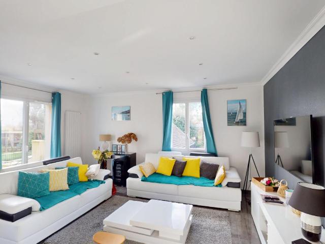 Maison rénovée 6 chambres, piscine, proche Veulettes sur mer