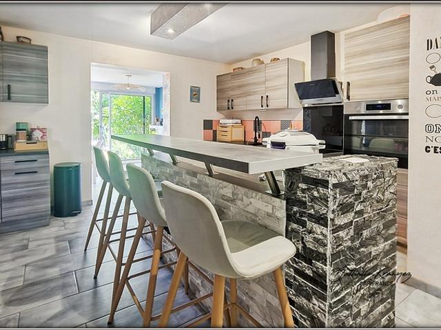 Maison Rénovée à vendre 6 pièces RETHEL 08 4 chambres une au RDC
