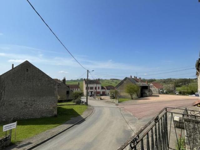 Rare ! Double habitation avec toiture neuve ? Idéal famille, gîte ou investissement l