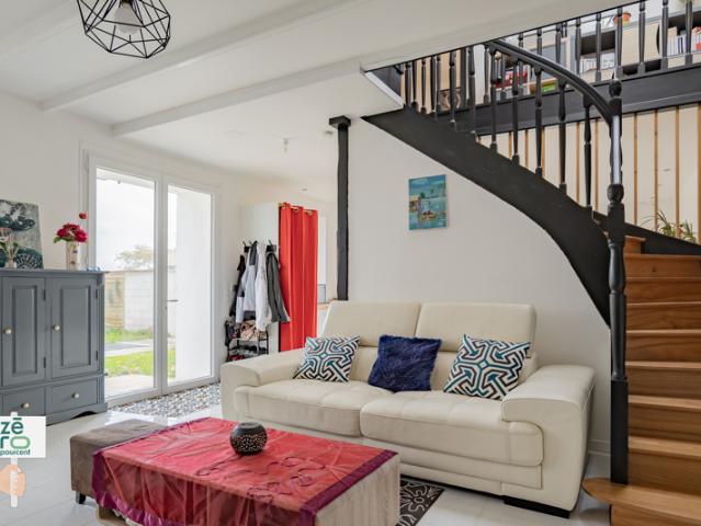 Maison rénovée avec goût à Mouzeuil Saint Martin Idéale ch
