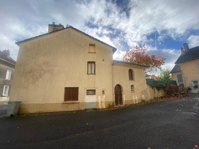 MAISON RENOVEE AVEC JARDIN