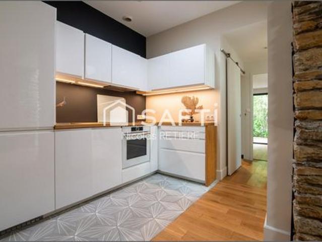 Maison rénovée avec jardin intimiste 3/4 pièces de 80 m2 100m2 au sol