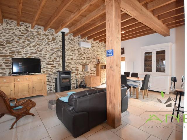 Maison Rénovée avec Piscine 138m² Rouzède