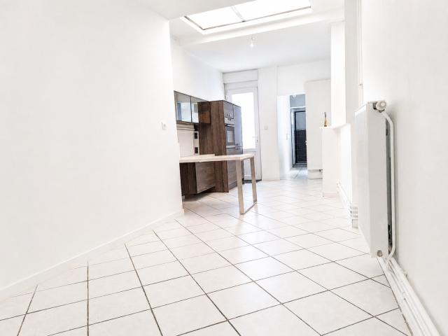 Maison rénovée de 68 m2 Proche du centre ville