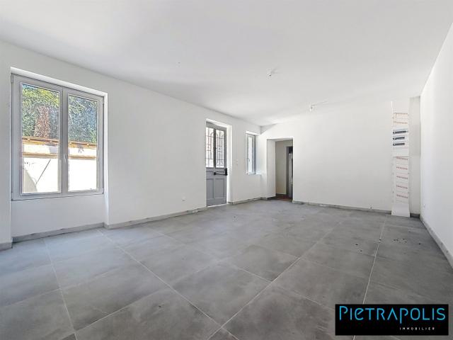 Maison rénovée de 123 m² avec logement indépendant, jardin e 132m² Villefranche sur Saône