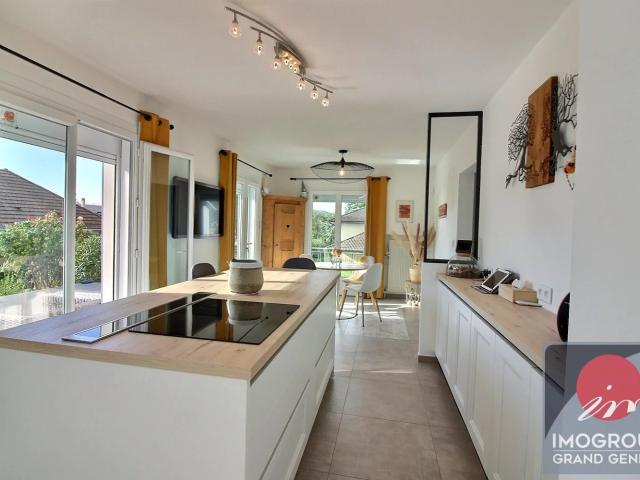 Maison rénovée de 223m² sur 1000m²