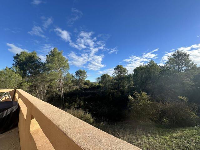 MAISON RENOVEE DE TYPE 4 101m² FUVEAU