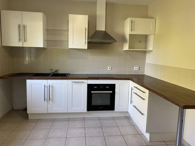 MAISON RENOVEE DE PLAIN PIED 5 PIECES A CASTELNAUDARY AVEC BEA