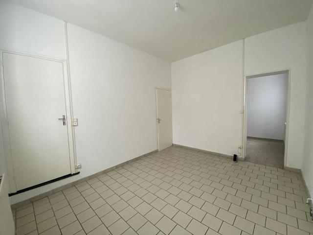 MAISON RENOVEE, DEUX CHAMBRES, JARDIN, Barlin