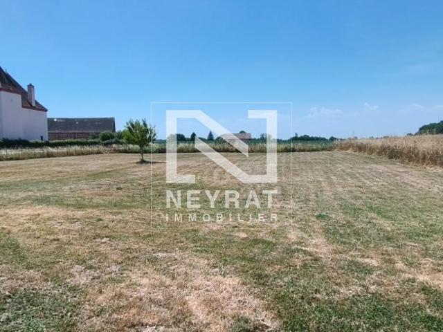Maison rénovée DPE B – 2 chambres – Terrain clos de 2 462 m² – Saint Martin en Bresse