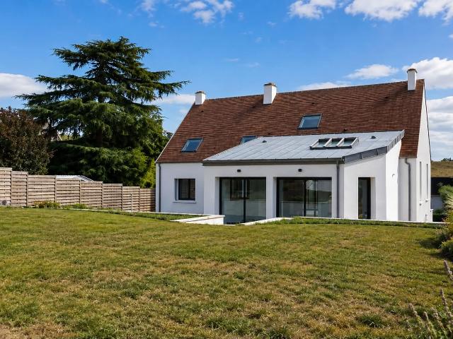 Maison rénovée Gargenville 185 m2