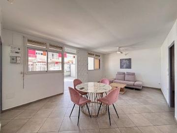 Maison rénovée sur la commune du Moule ! LONGFORT IMMOBILIER