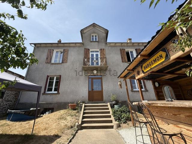 Maison, Rieupeyroux