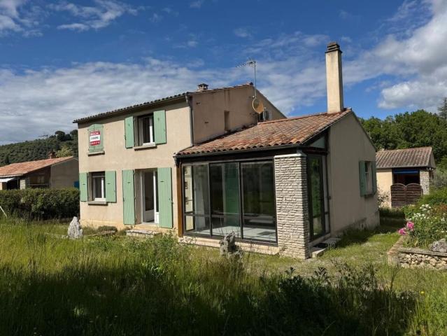 Maison, Riez