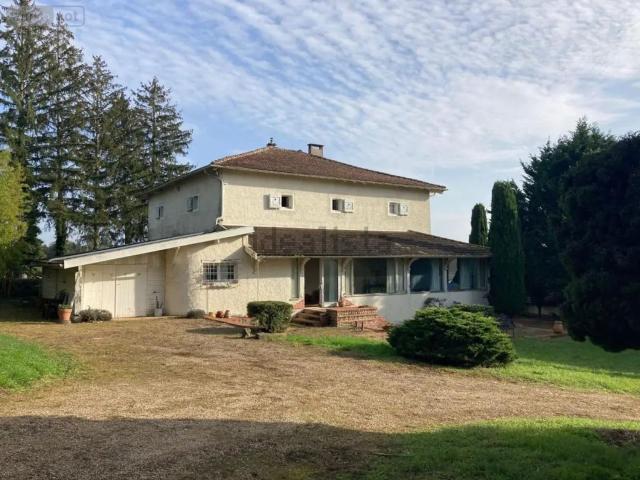 Maison, Rignieux le Franc