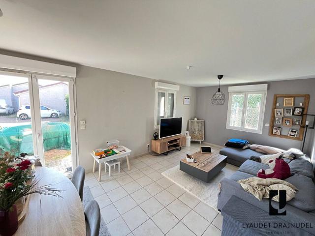 Maison Riorges 4 pièce s 97.25 m2