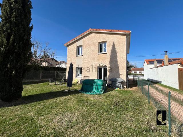 Maison, Riorges