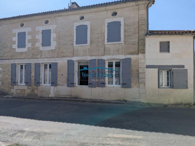 Maison, Rioux