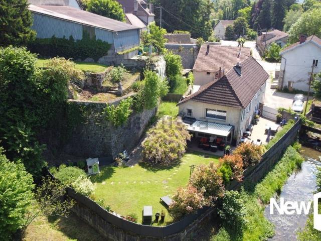 Maison, Rioz
