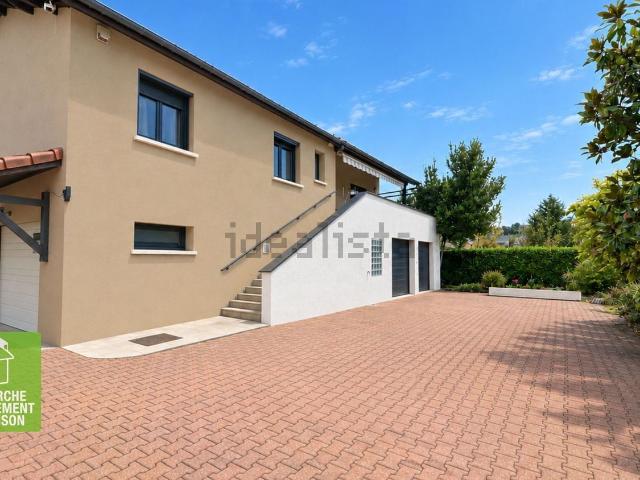 Maison, Ruy Montceau