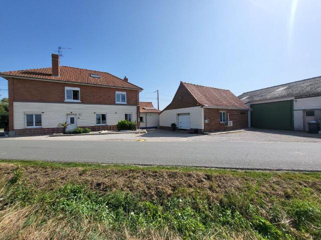 Maison Rubrouck 7 pièce s 166 m2
