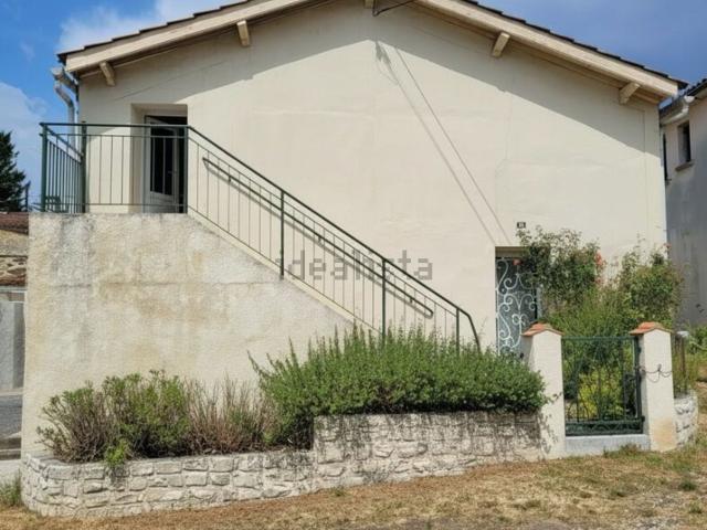 Maison, Ruelle sur Touvre