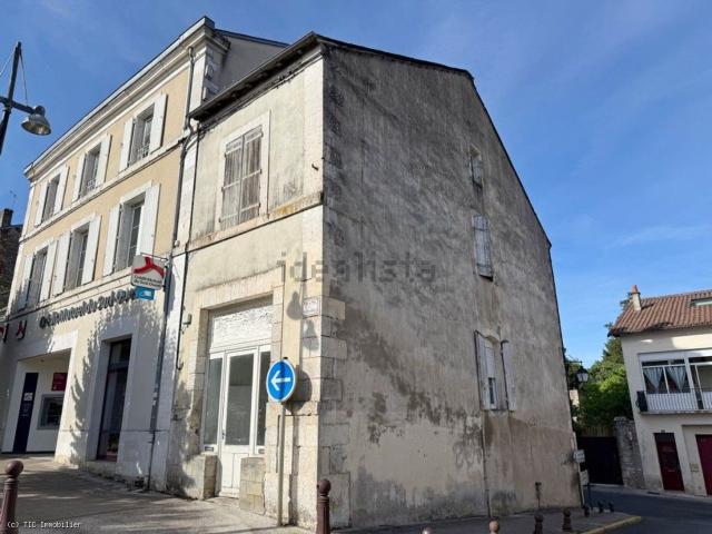 Maison, Ruffec