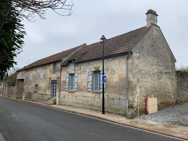 Maison, Rully