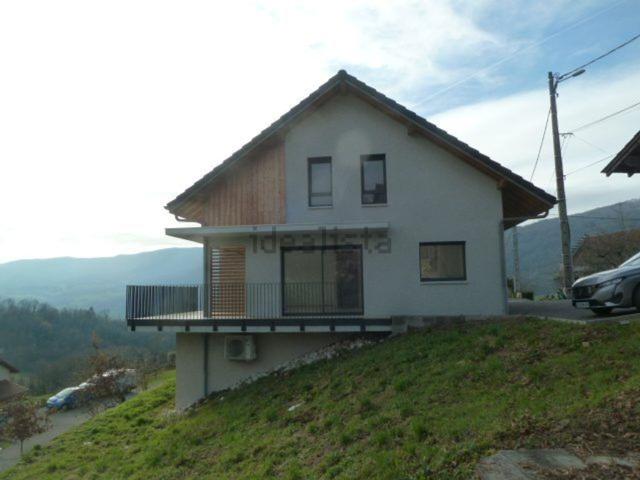 Maison, Rumilly