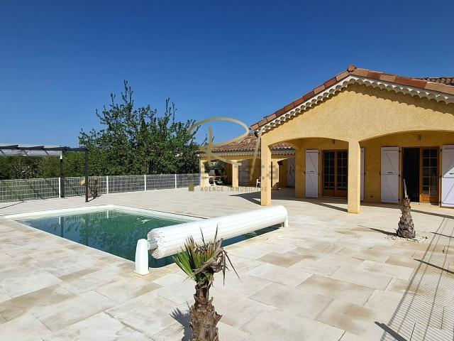 Maison, Ruoms
