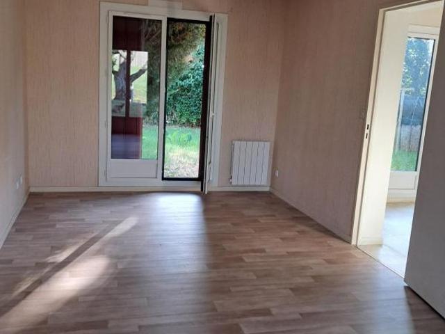Maison T2 CIVRAY SUR ESVES