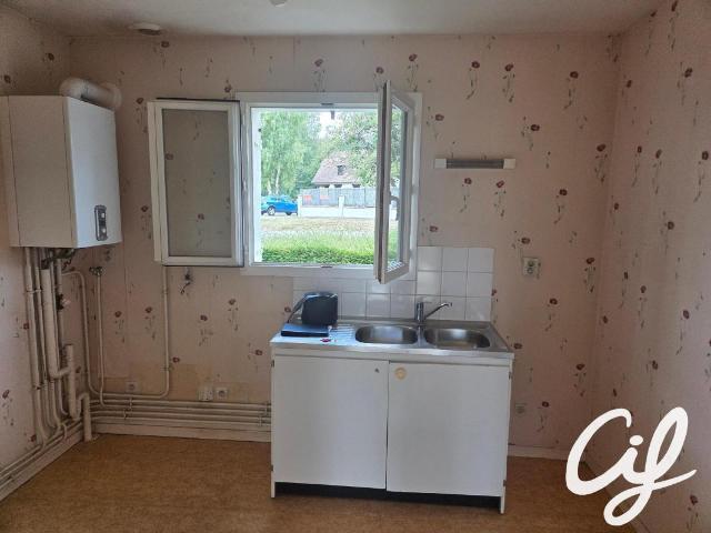 Maison T2 ALIZAY 47.63 m2 135 000 Euros