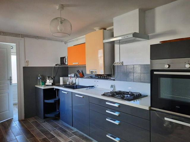 Maison T2 de plain pied meublée entièrement rénovée